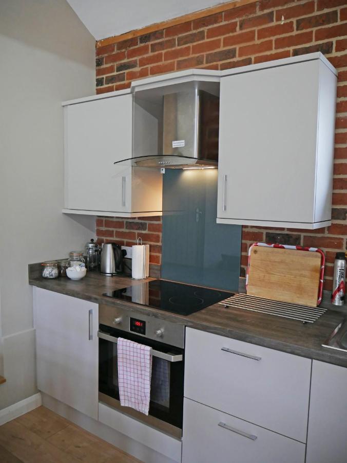 Glendower Guest Apartments Dereham Exterior photo