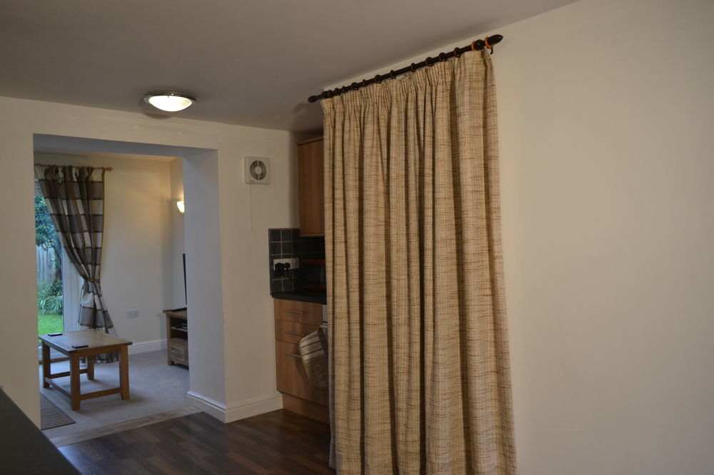 Glendower Guest Apartments Dereham Exterior photo